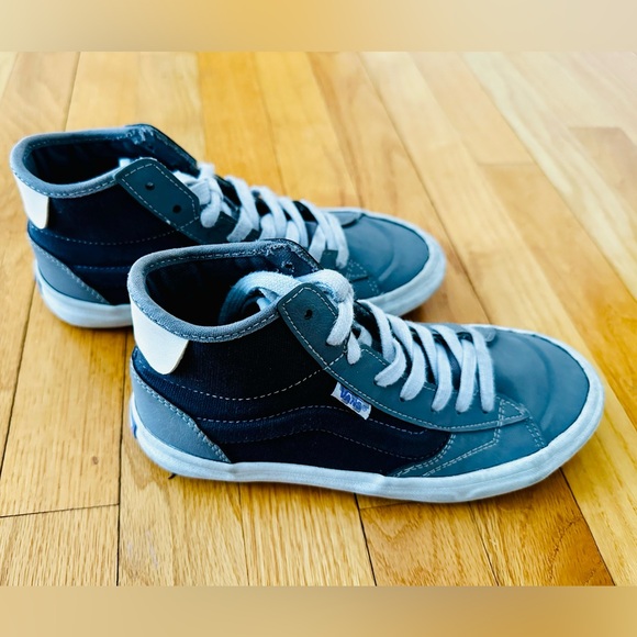 Vans Off the Wall Women’s High-Top Sneakers Gray w Black/White Accents Size 5.5 - Picture 5 of 9